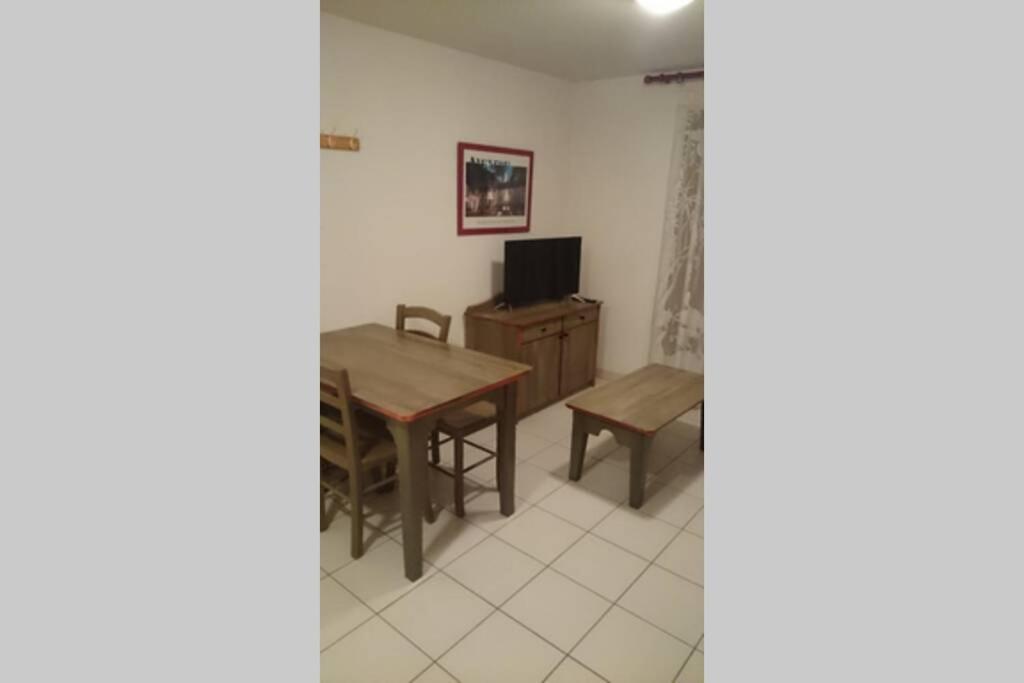T 2 Dans Village Vacances 3 *** A Saint Geniez 2 Piscines Chauffee Pierrefiche  Zewnętrze zdjęcie